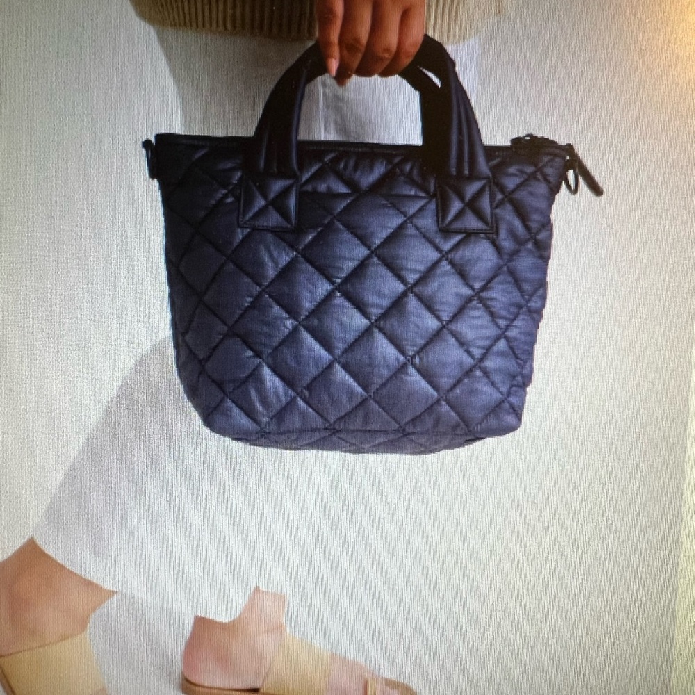 Quince Transit Quilted Small Crossbody Tote BRAND NEW - Picture 8 of 9